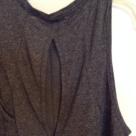 Reebok Women's Cut-out-Back Sports Muscle Tank Top Size XL Gray Activewear - Picture 4 of 5